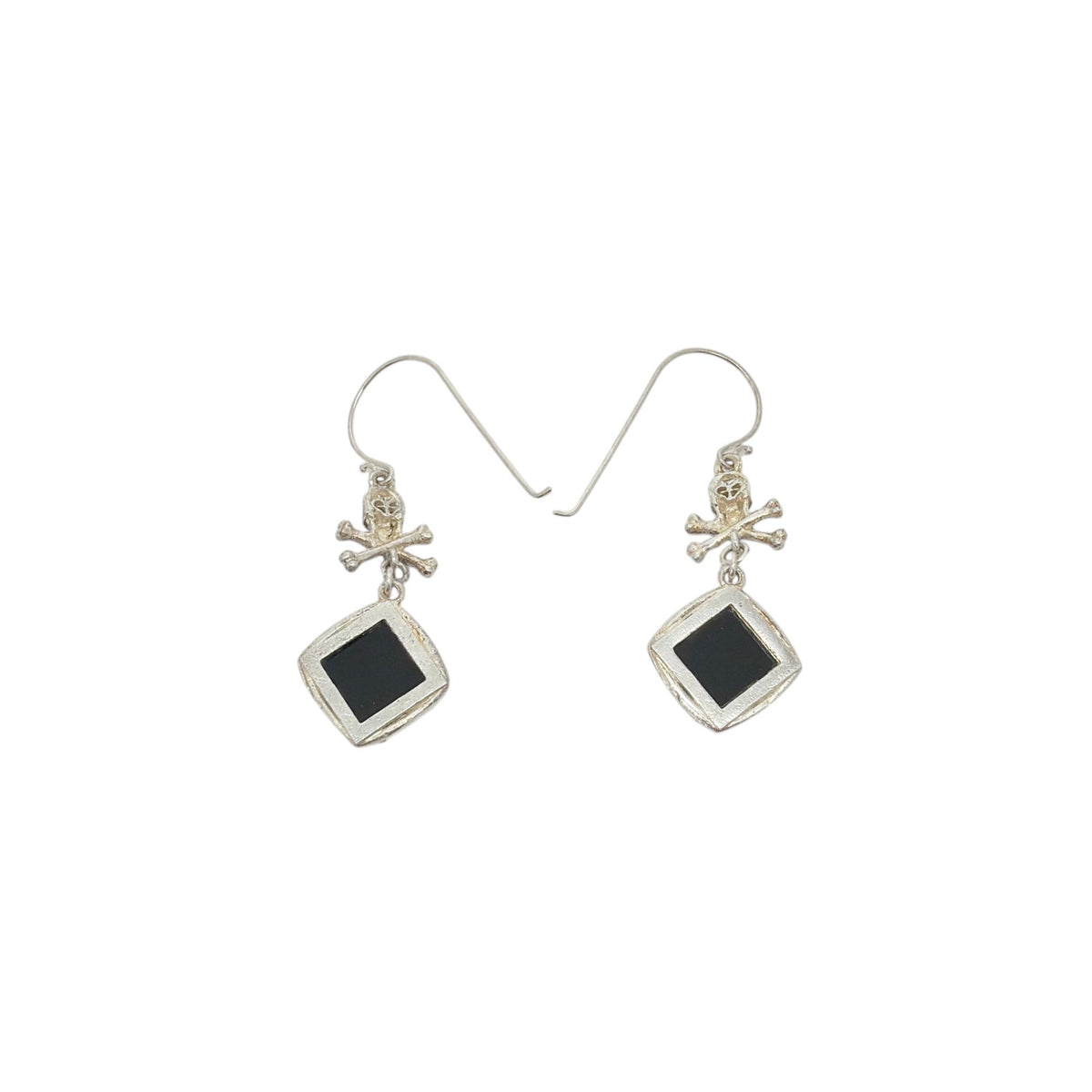 VIRGINS SAINTS & ANGELS VSA Skull Treasure Earrings in Silver