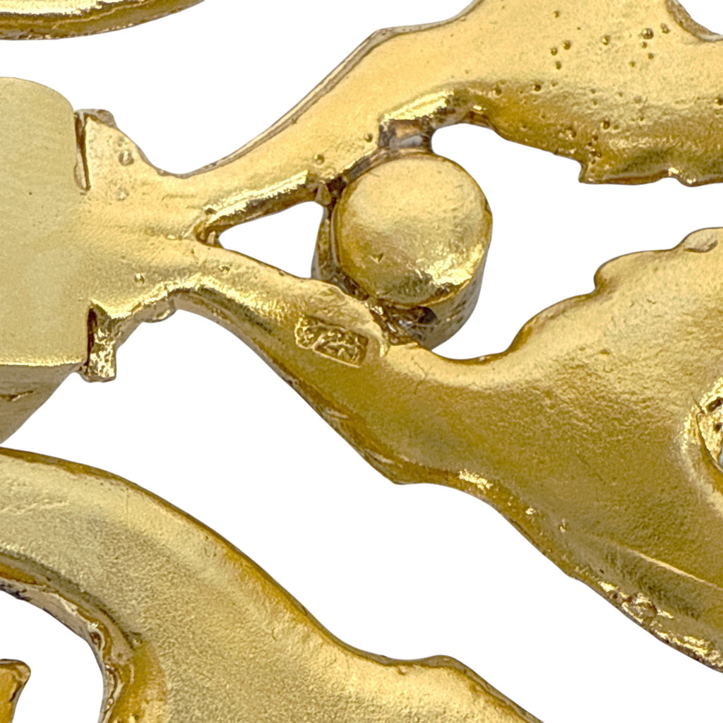 VSA Temptation Cuff