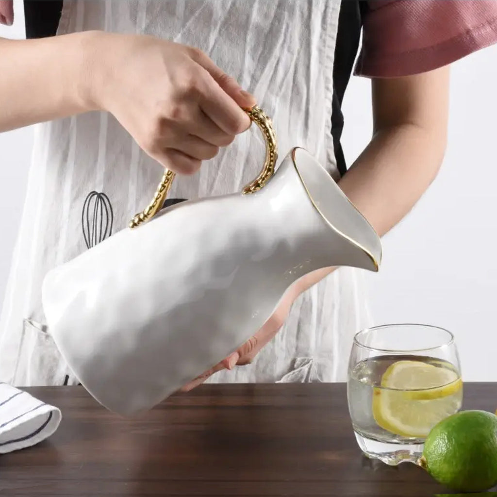 PAMPA BAY Golden Salerno Pitcher