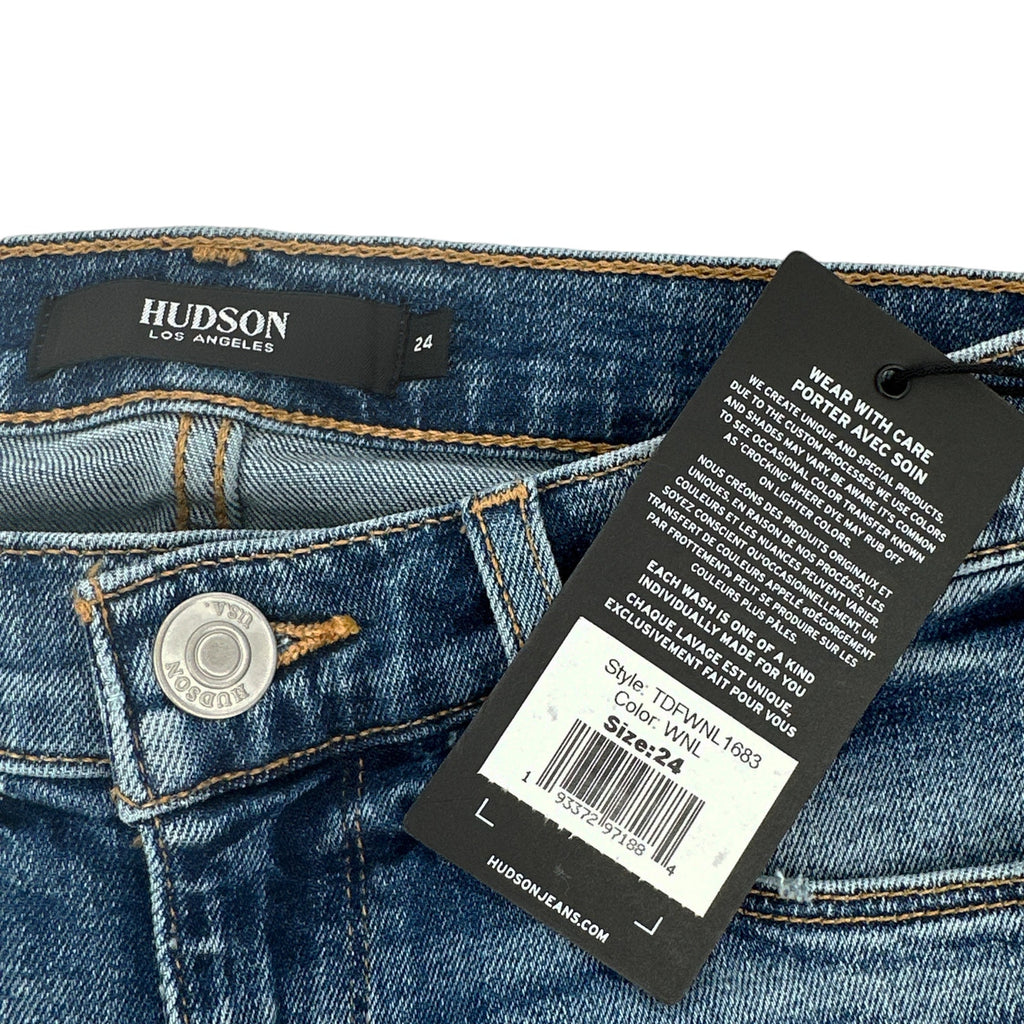 HUDSON Amelia Mid Rise Short in Winelight 24