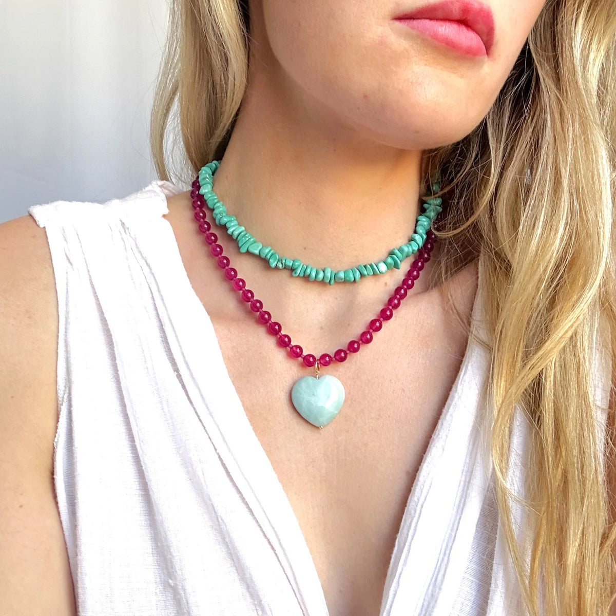 THE SILVER WREN Rylen Beaded Necklace in Pink and Amazonite