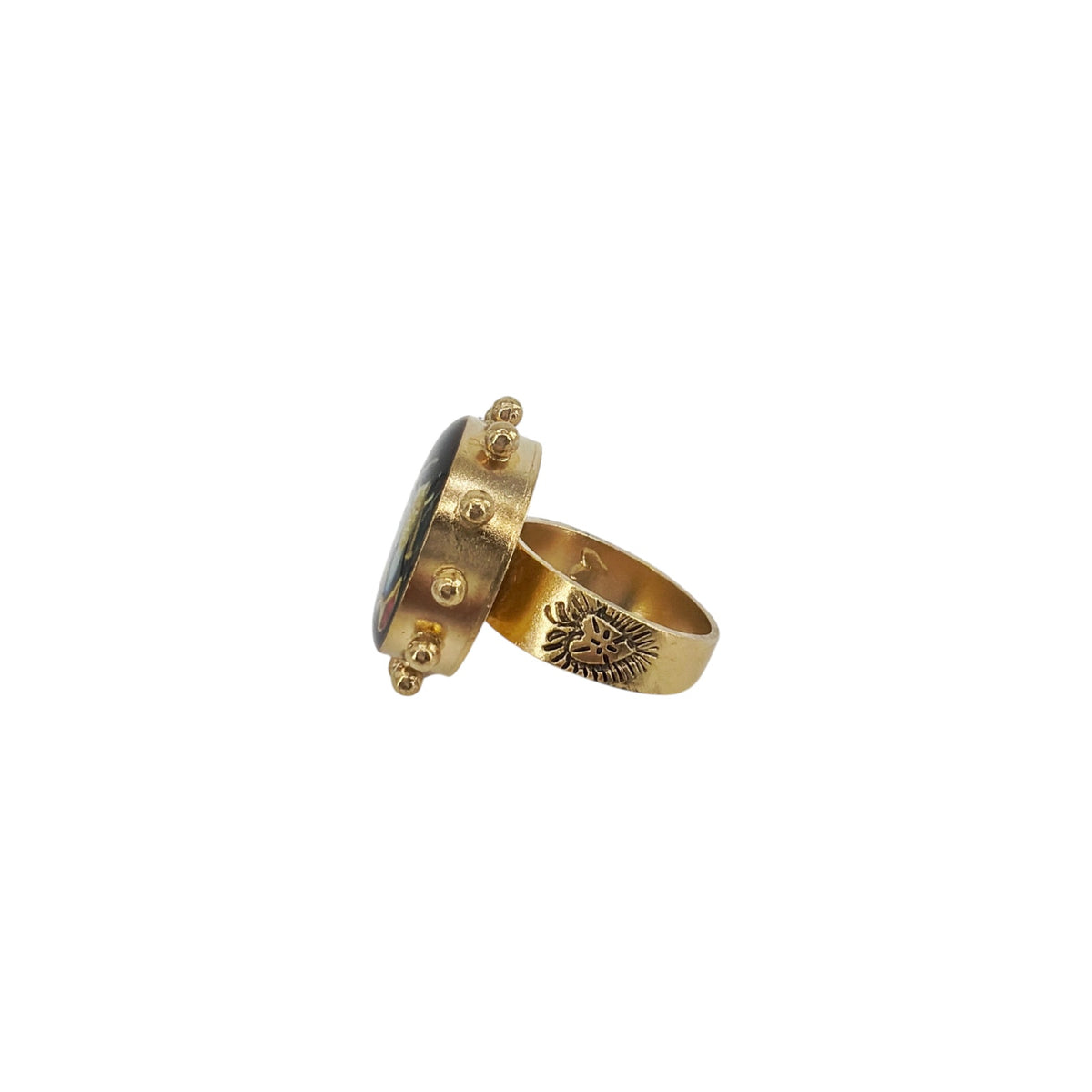 VSA Heavenly "M" Ring in Gold 7