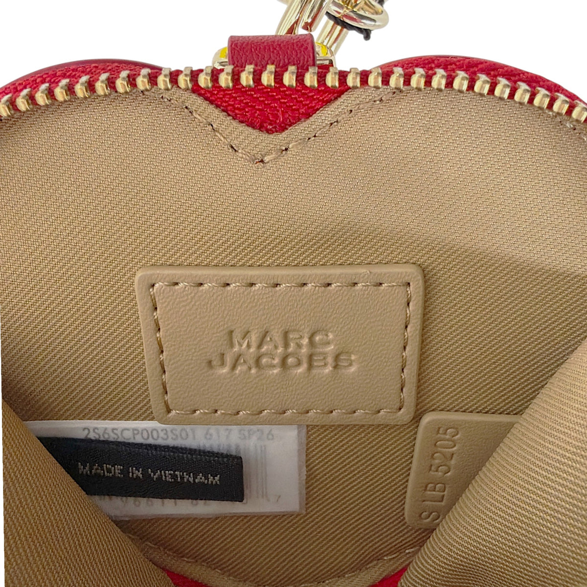 MARC JACOBS The Heart Pouch Bag Charm in True Red