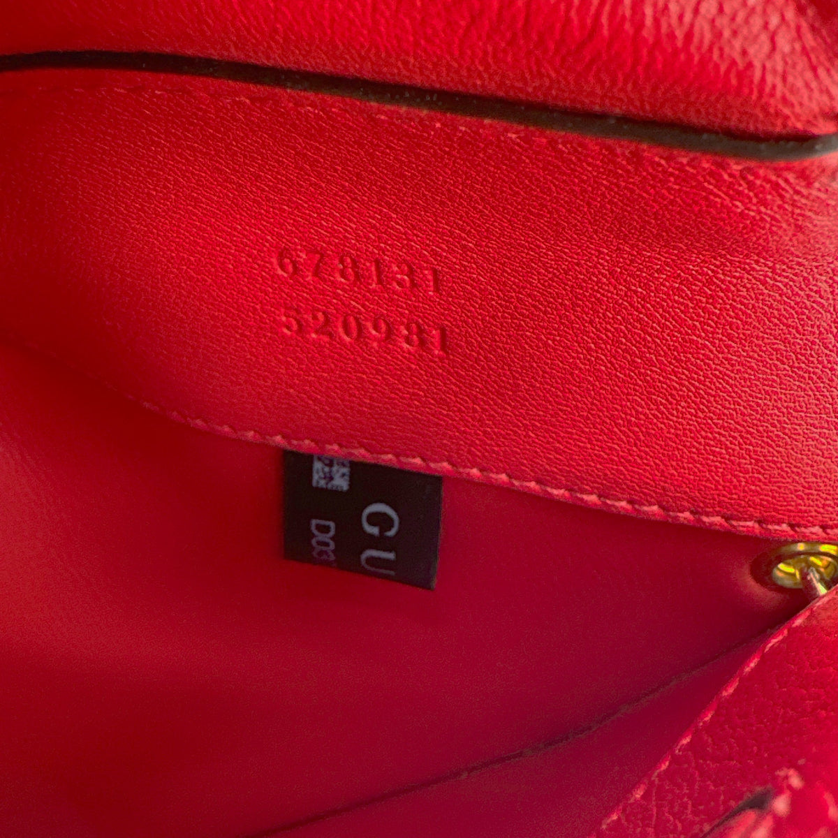 GUCCI Valentine's Day Small Heart Bag