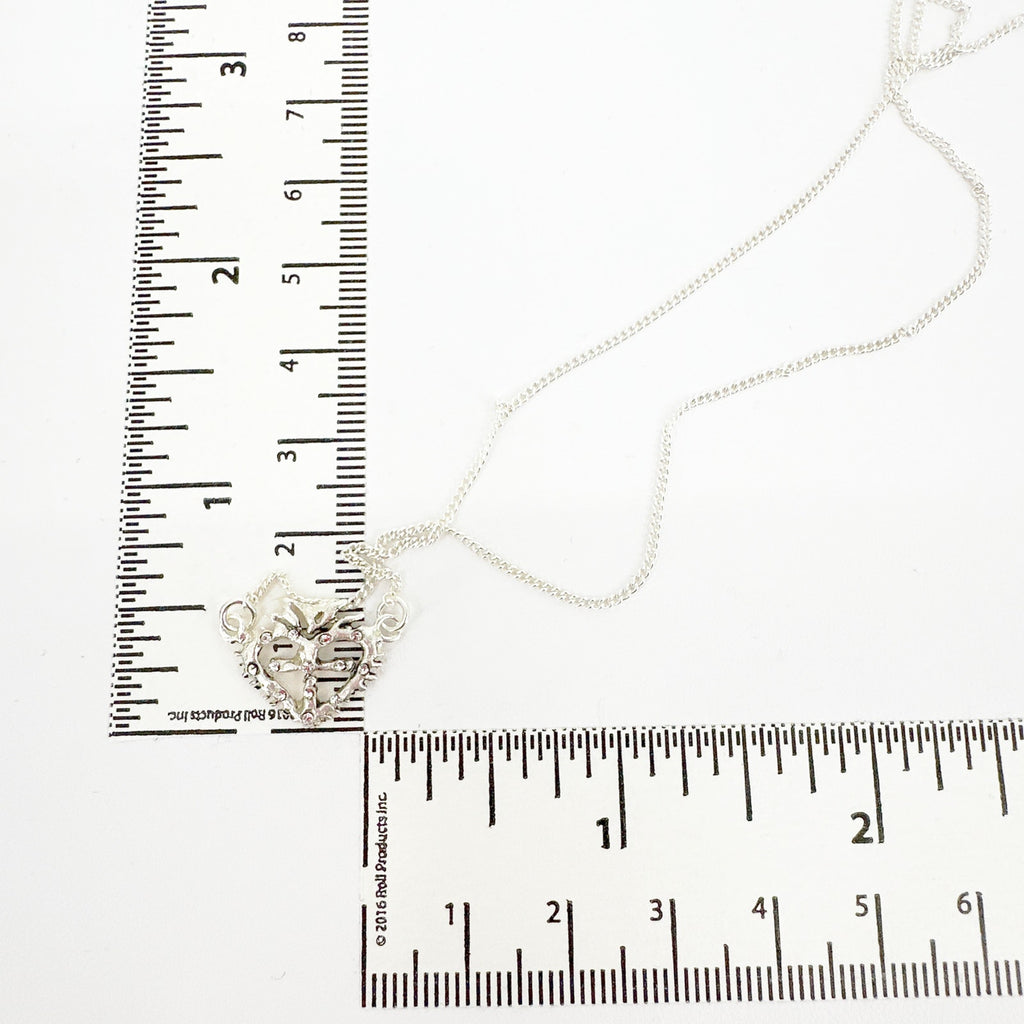 VSA Queen of Hearts Petite Logo Necklace Silver