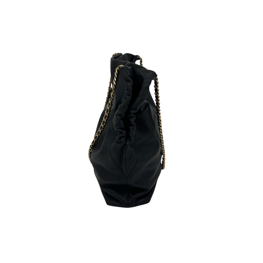 VERONICA BEARD Leather Slouch Bag in Black
