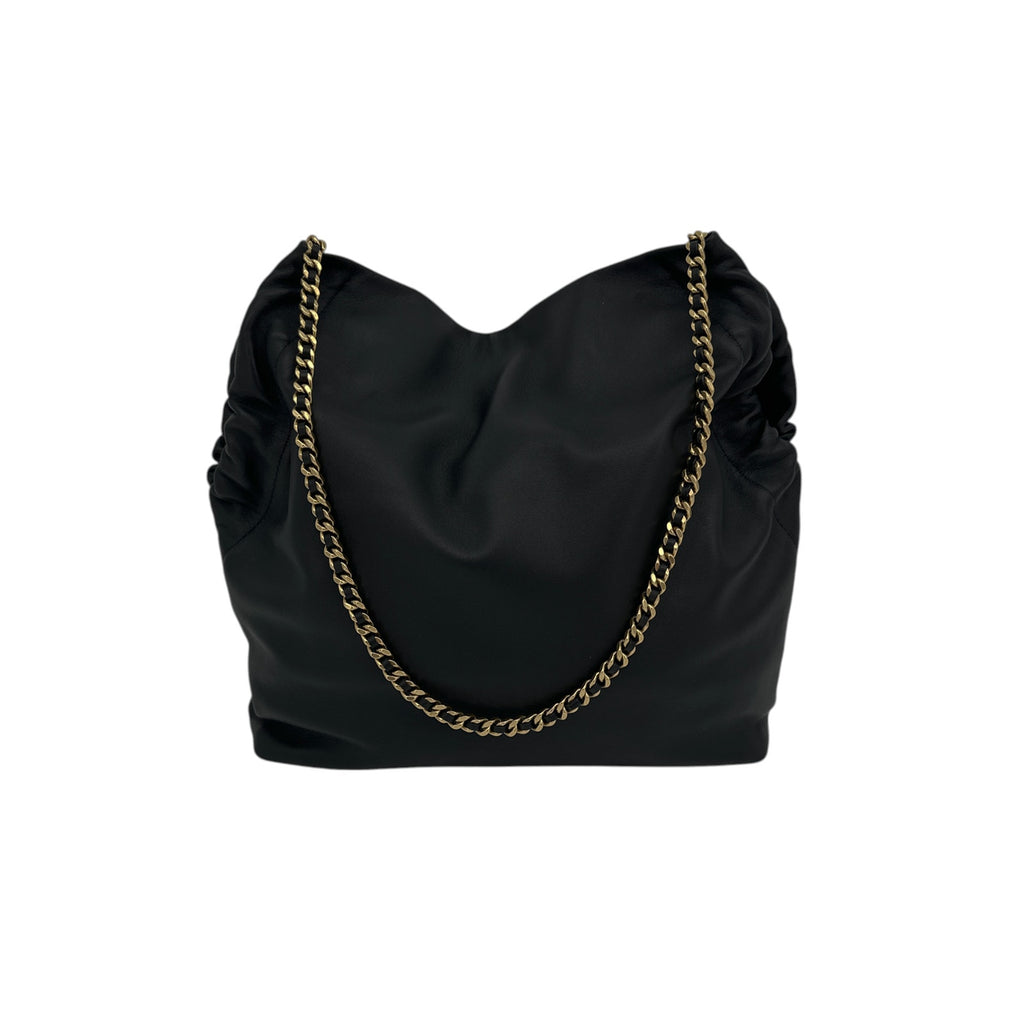 VERONICA BEARD Leather Slouch Bag in Black