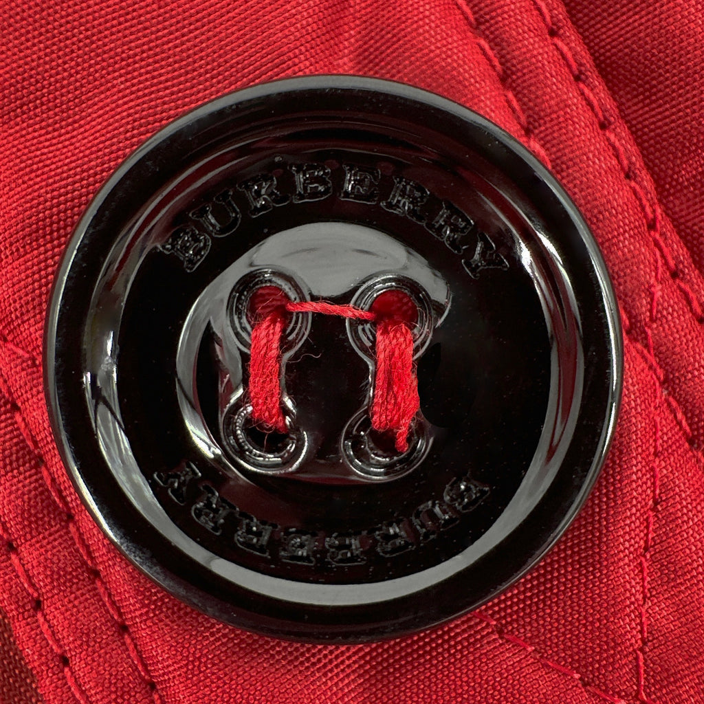 BURBERRY London Cropped Diamond Quilted Jacket in Red US10 | M