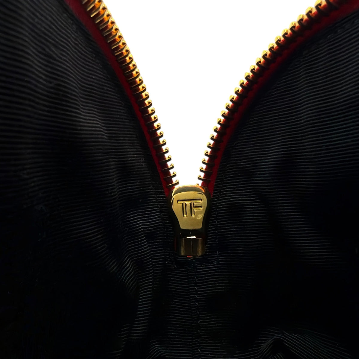 TOM FORD Leather Cosmetic Case Pouch Bag in Red