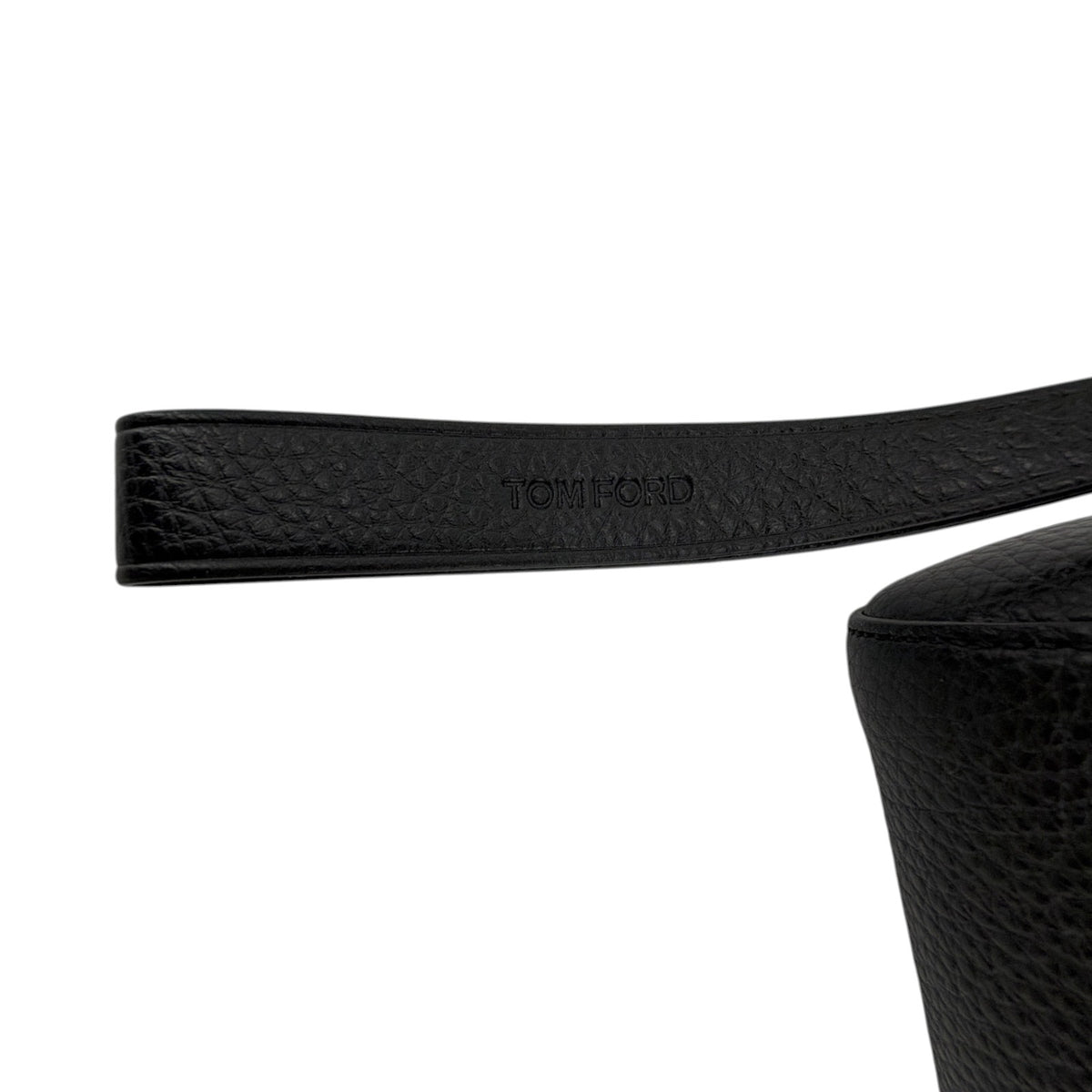 TOM FORD Medium Leather Cosmetics Case in Black