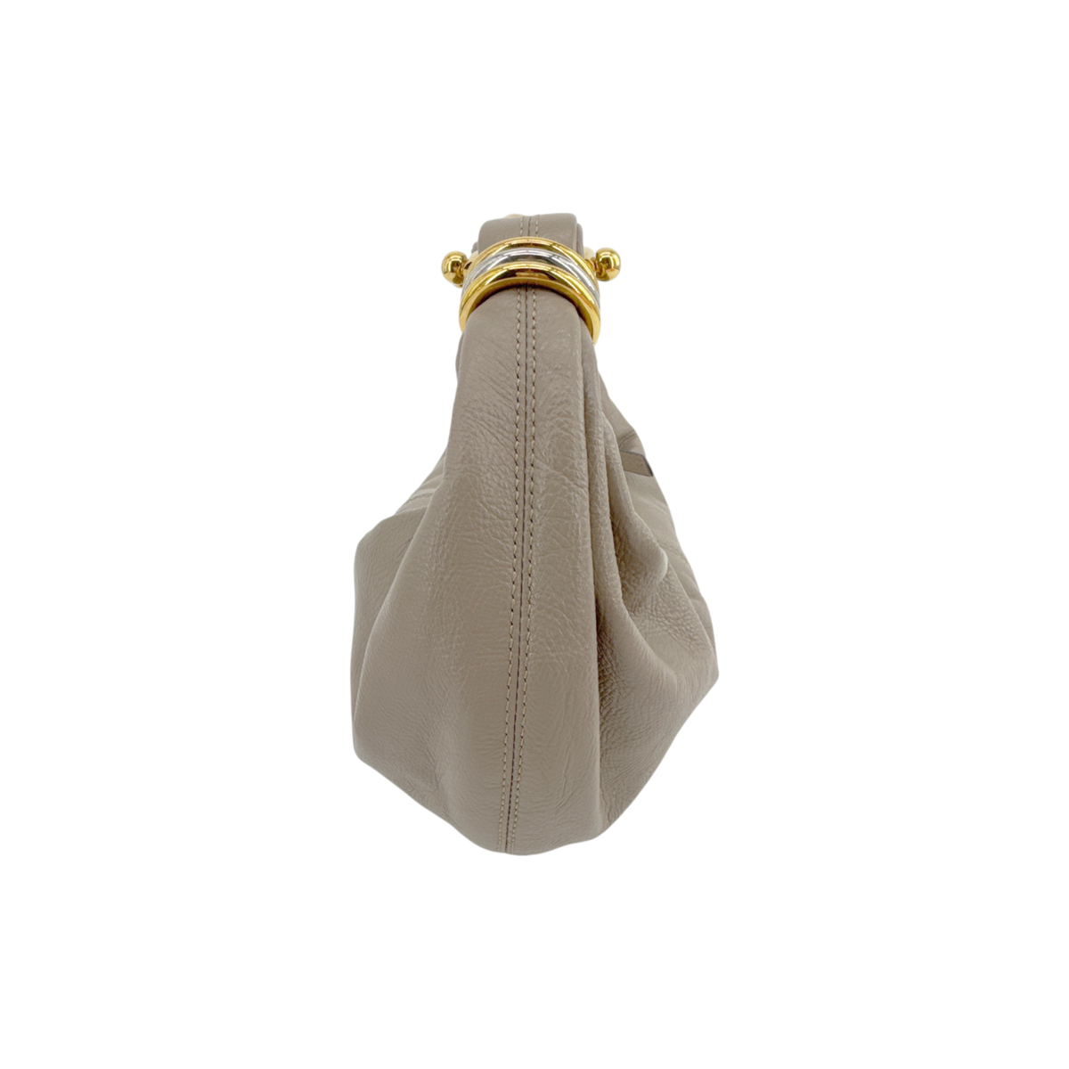 CHLOE Small Bracelet Hobo Bag in Grained Leather in Grey