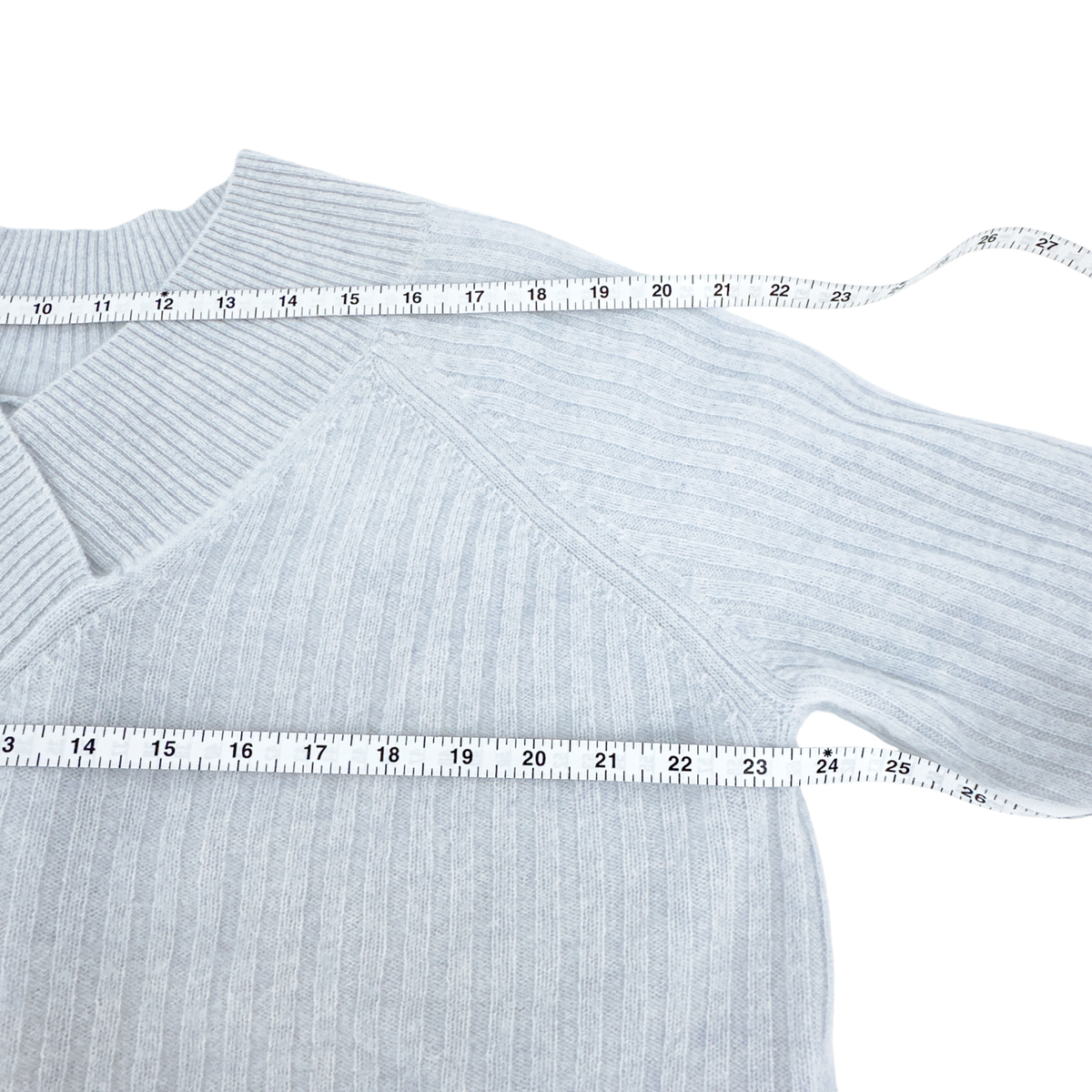 NAADAM Coastal Cashmere Cropped V-Neck Sweater in Pale Blue XS