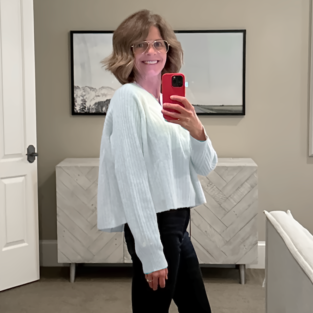NAADAM Coastal Cashmere Cropped V-Neck Sweater in Pale Blue XS