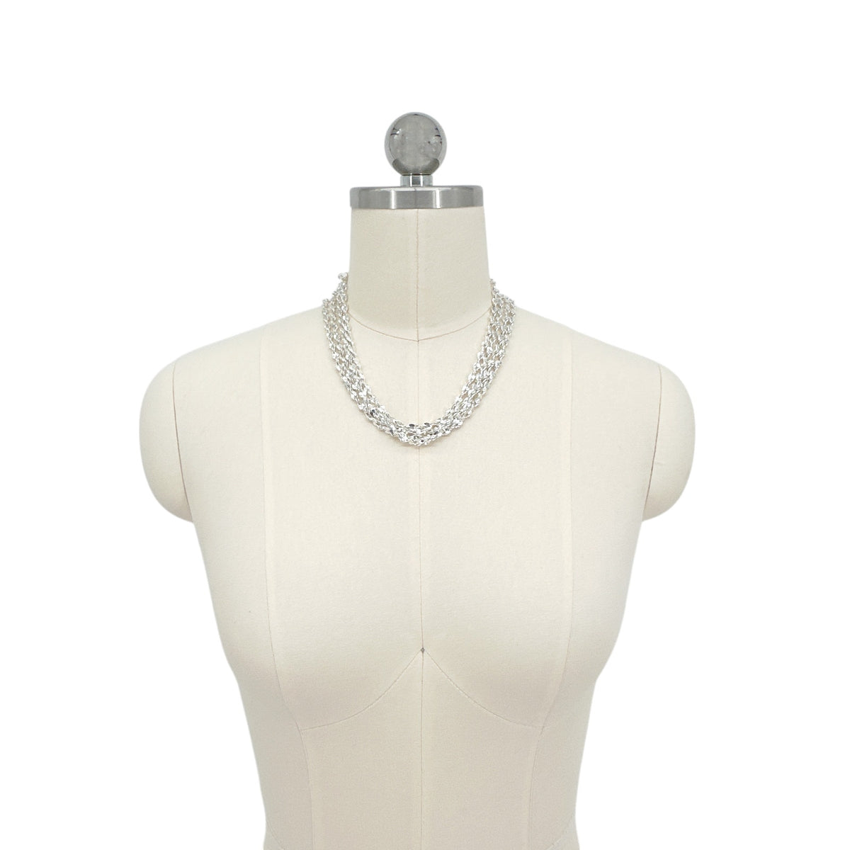 VSA Love Chain Necklace in Silver