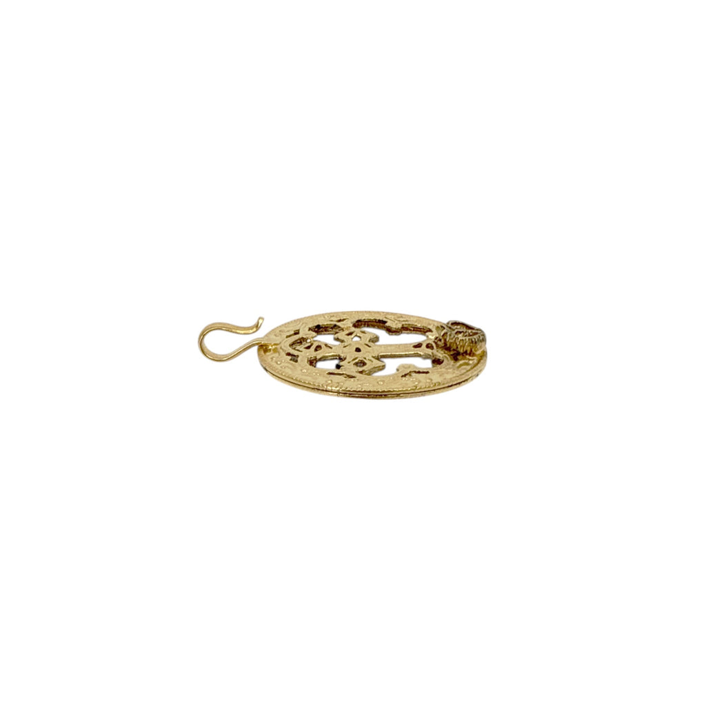 VSA Basilica Hope Medallion in Gold