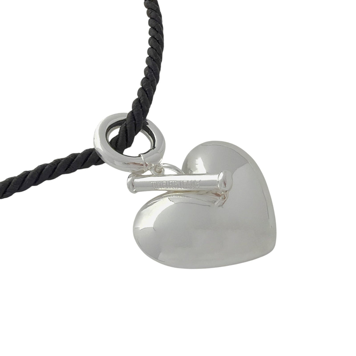 TIMELESS PEARLY Black Cord Necklace with Silver Heart