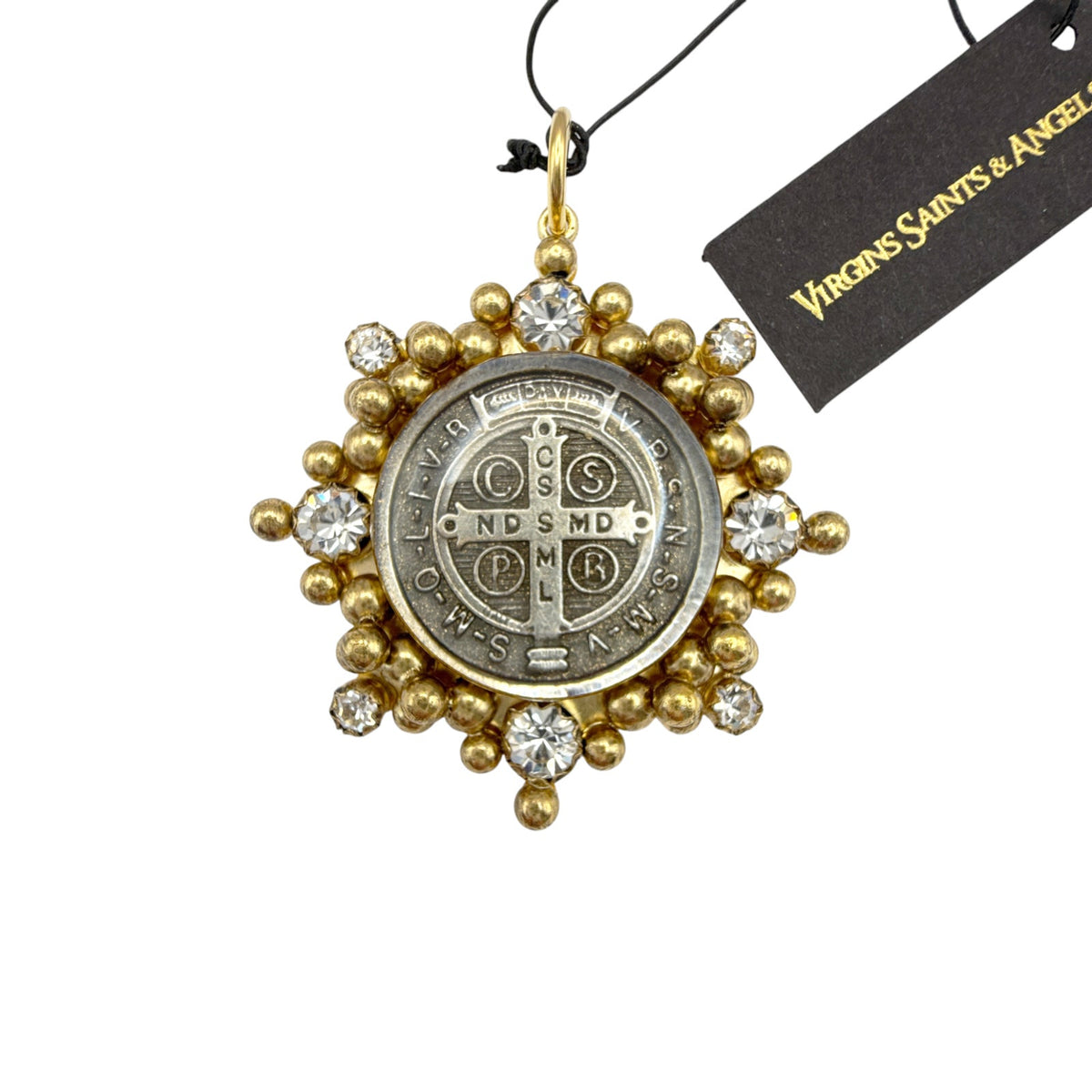 VIRGINS SAINTS & ANGELS VSA Cloister San Benito Charm in Gold