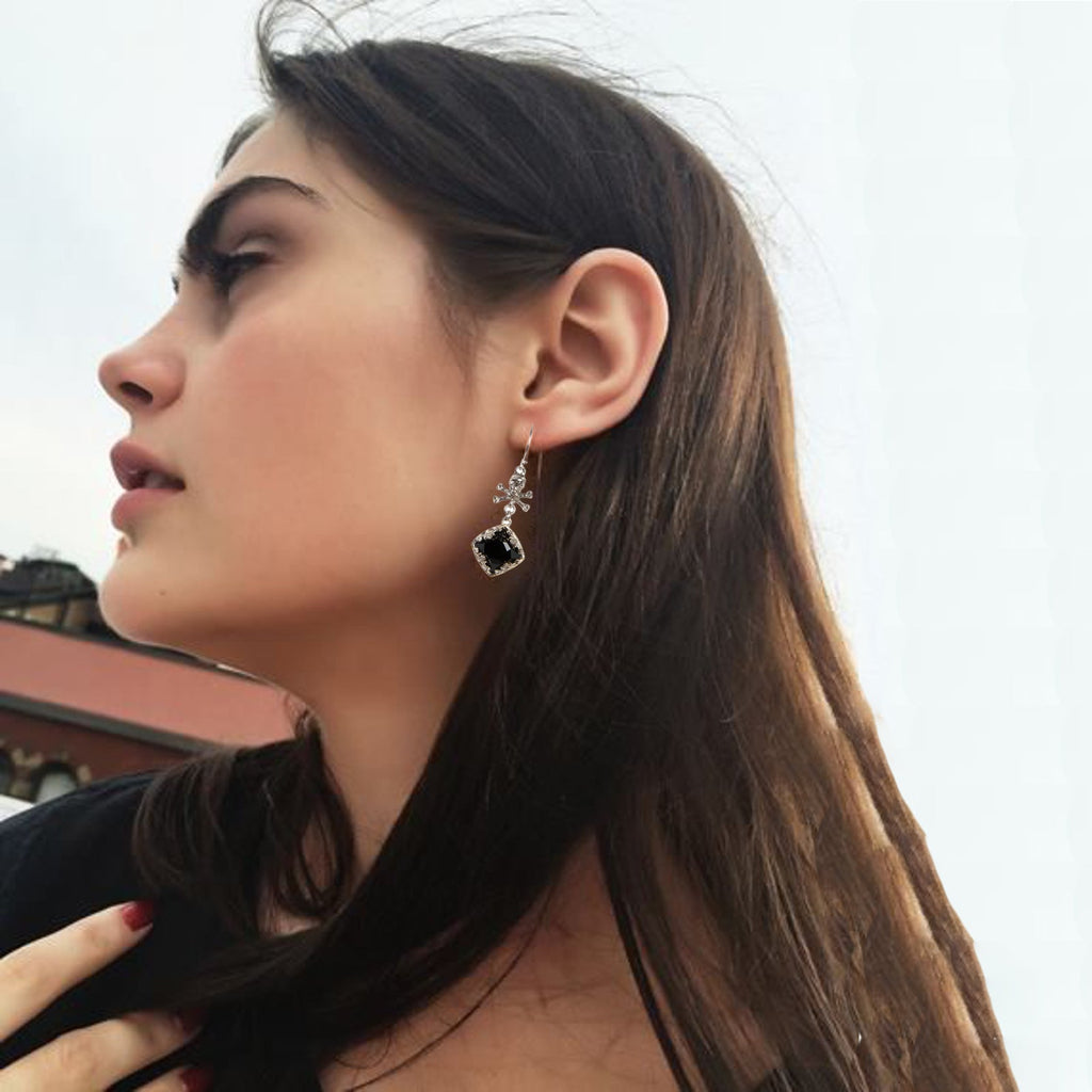 VIRGINS SAINTS & ANGELS VSA Skull Treasure Earrings in Silver