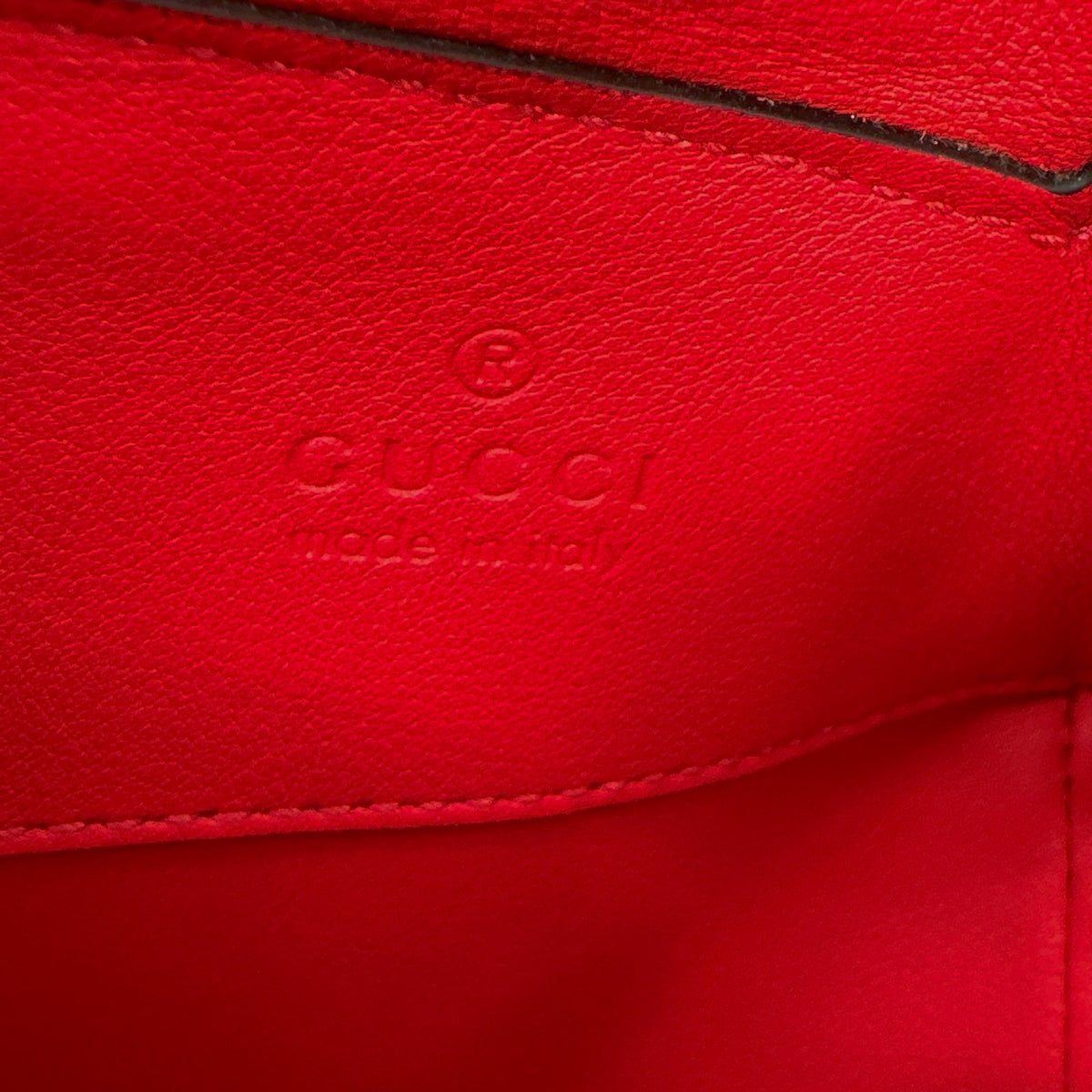 GUCCI Valentine's Day Small Heart Bag