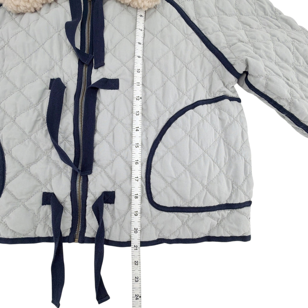 THE GREAT. The Short Quilted Reversible Jacket in Stone Blue 0|XS