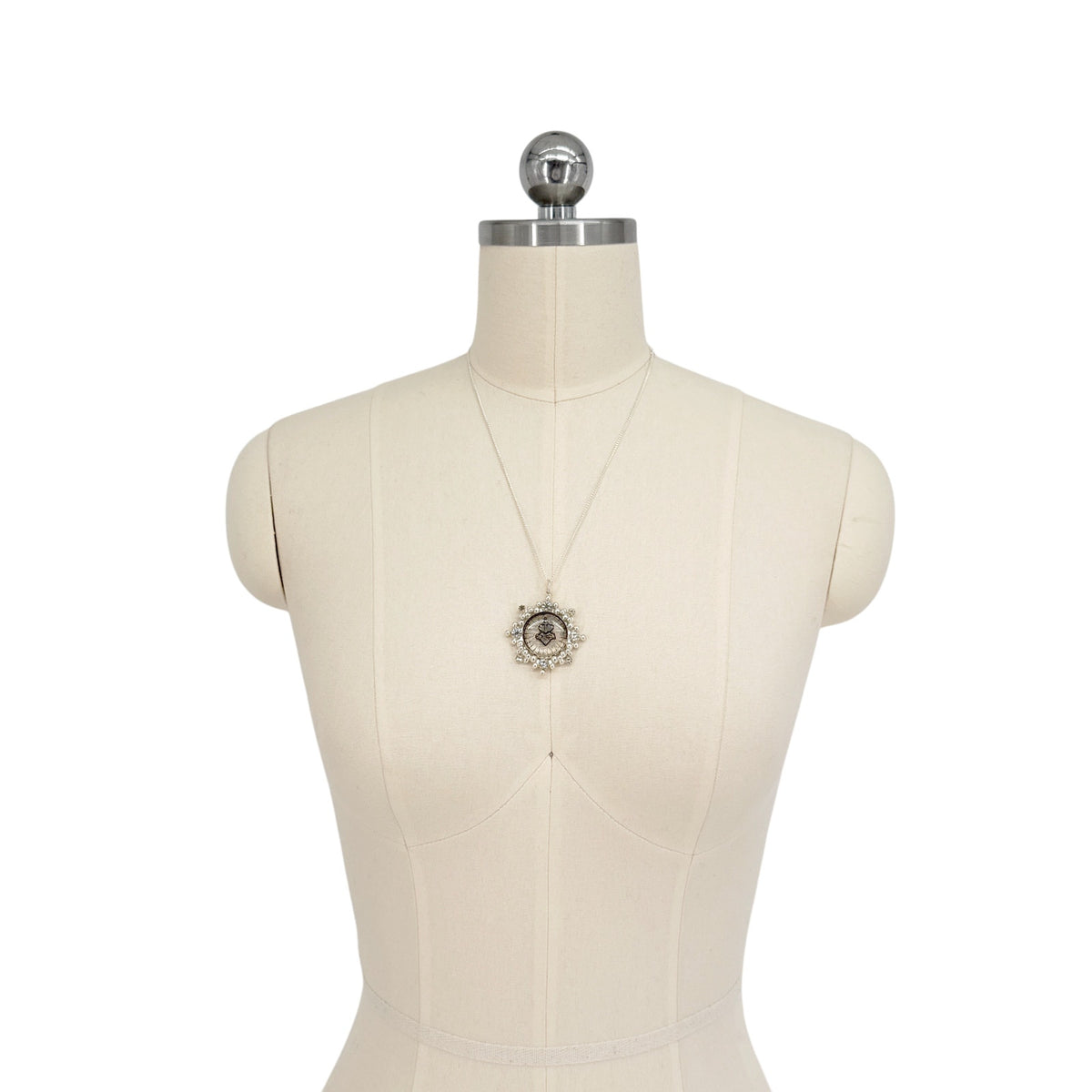 VSA Cloister Sacred Heart Charm Necklace in Silver