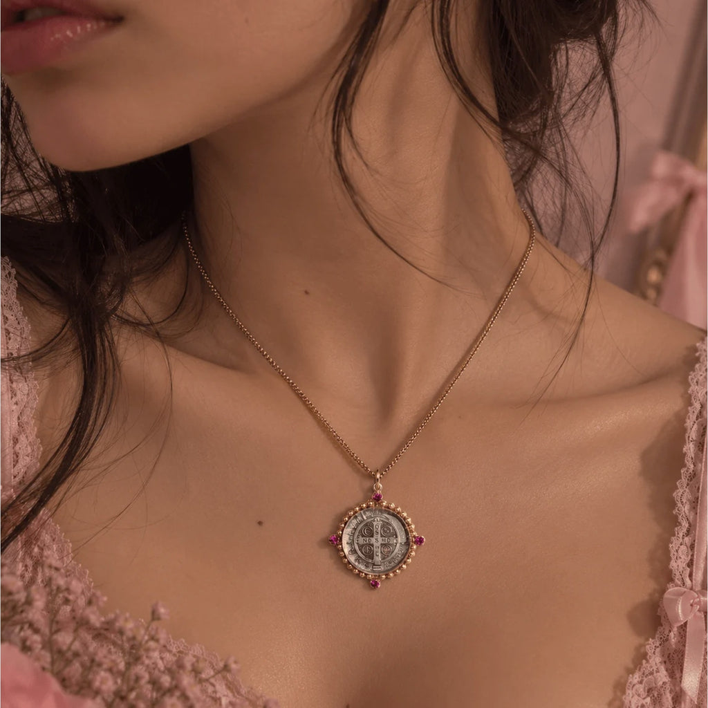VIRGINS SAINTS & ANGELS VSA Bespoke San Benito Medallion in Gold & Pink